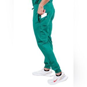 Men’s FIT scrubs